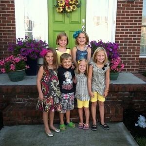 Meet your Posher, Niki